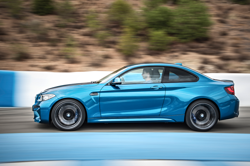 Illustration for article titled The 2016 BMW M2 Is A 365 Horsepower Love Letter To Speed Freaks Everywhere